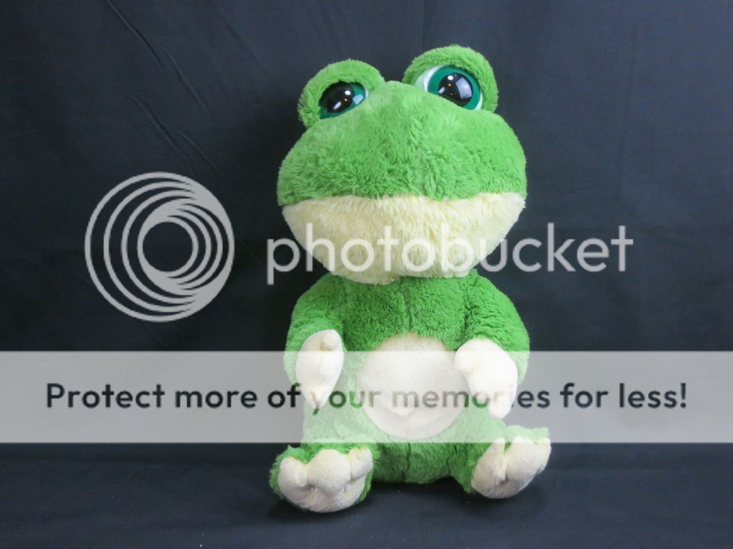 giant stuffed animal frog